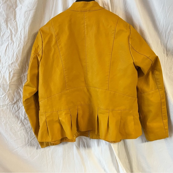 Y2K Savi Parker New York Size Faux Leather Jacket Coat Mustard Yellow Size 2x - Picture 4 of 4